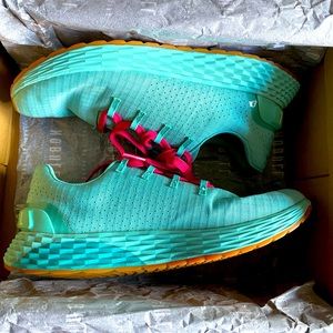 Women’s Gum NoBull Allday (Formerly Ripstop Runner) Size 8.5